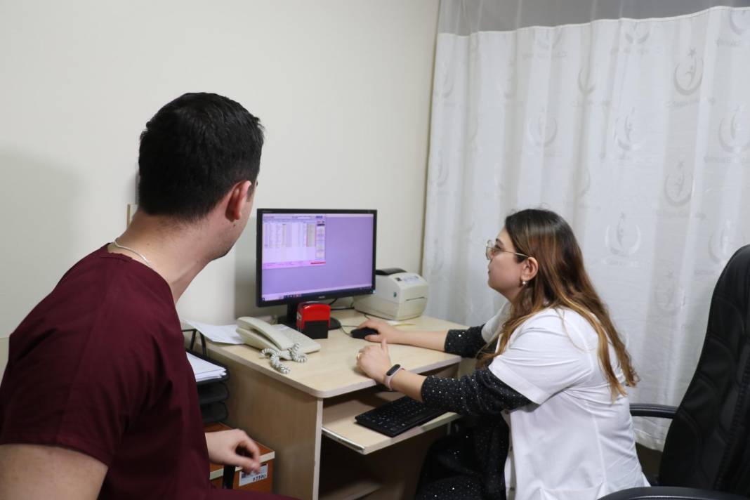 Kadın doğum uzmanı, doğduğu hastanede anne olmaya hazırlanıyor 2